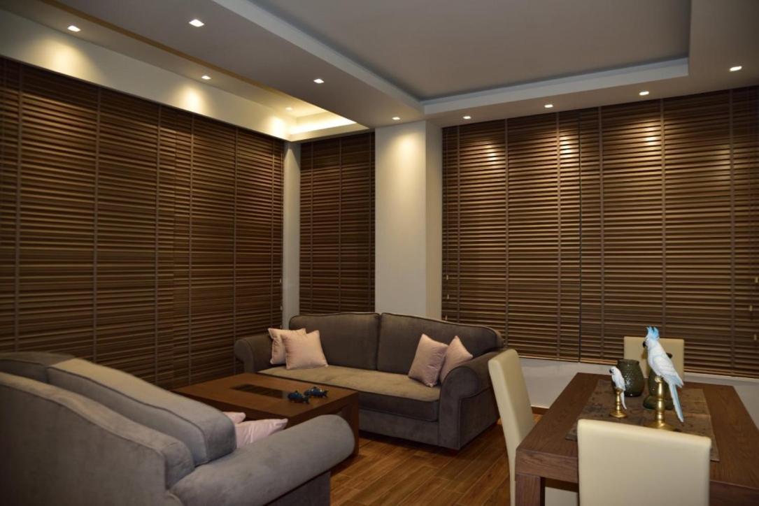 Gonis Grand Luxury Suite Palaiochora Exterior photo